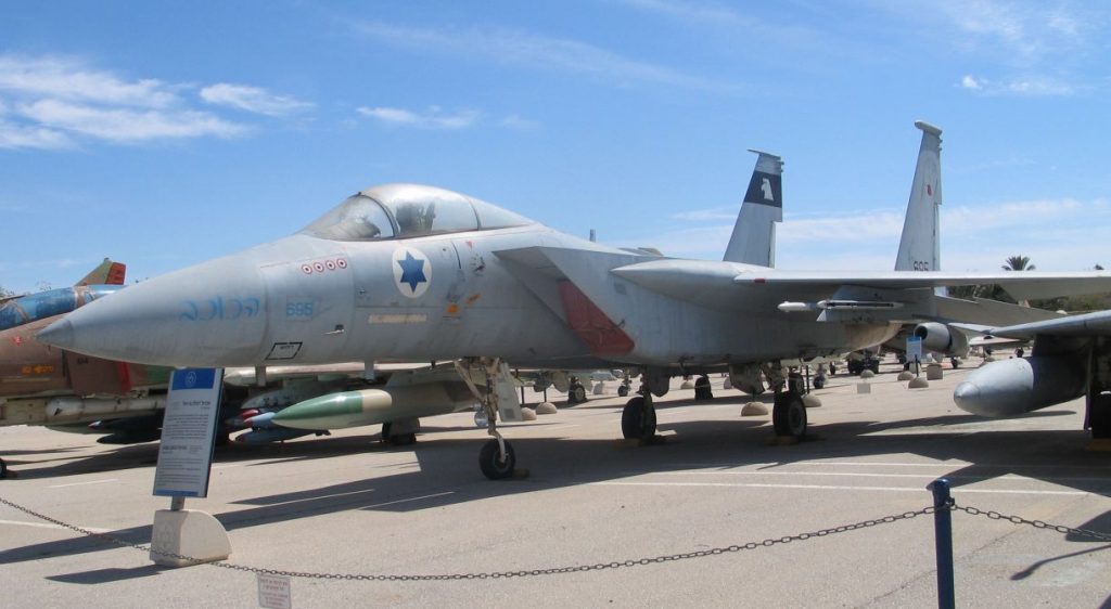 F-15A-hatzerim-2